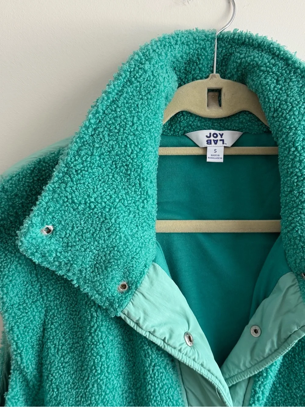 JoyLab Teal Sherpa Vest with Snap Front - Picture 3 of 4